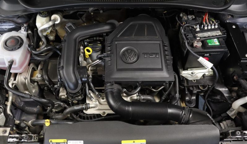 
								Volkswagen Polo Hatch 1.0 Tsi full									