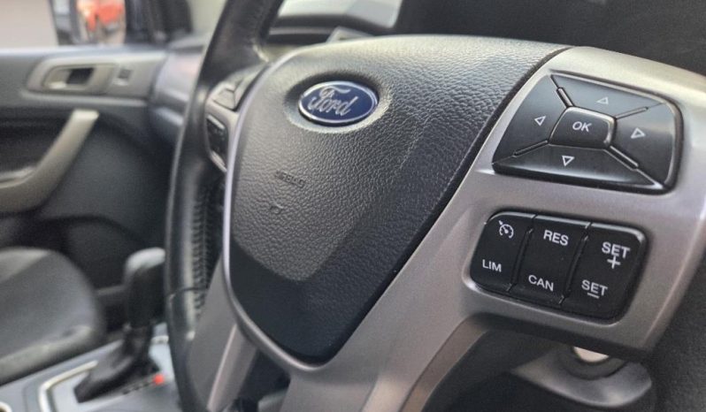 
								Ford Everest 3.2 Tdci Xlt full									