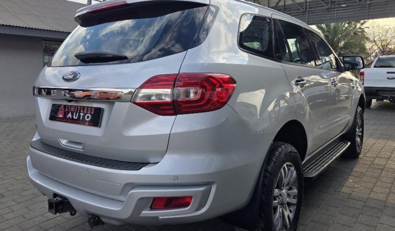 
								Ford Everest 3.2 Tdci Xlt full									