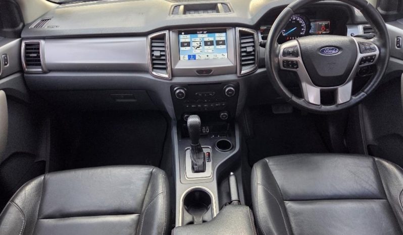 
								Ford Everest 3.2 Tdci Xlt full									