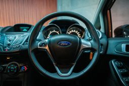 
										Ford Fiesta 1.5 Tdci Trend full									
