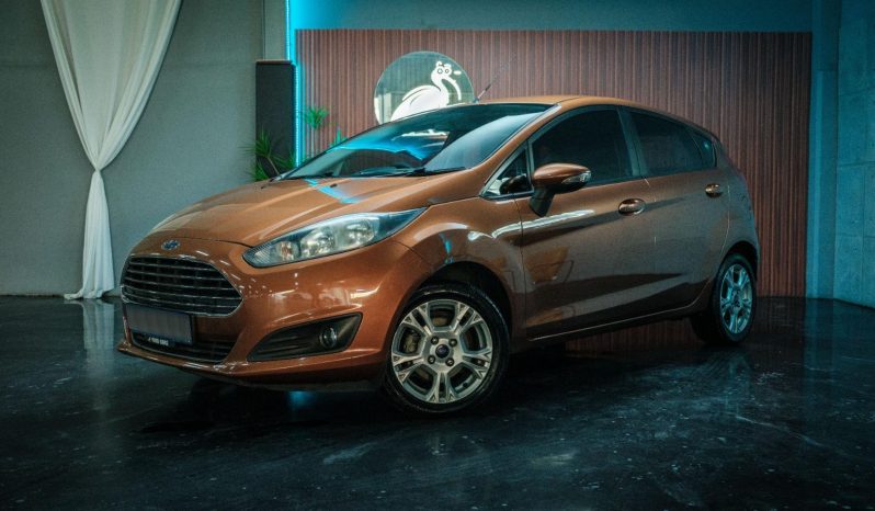 
								Ford Fiesta 1.5 Tdci Trend full									