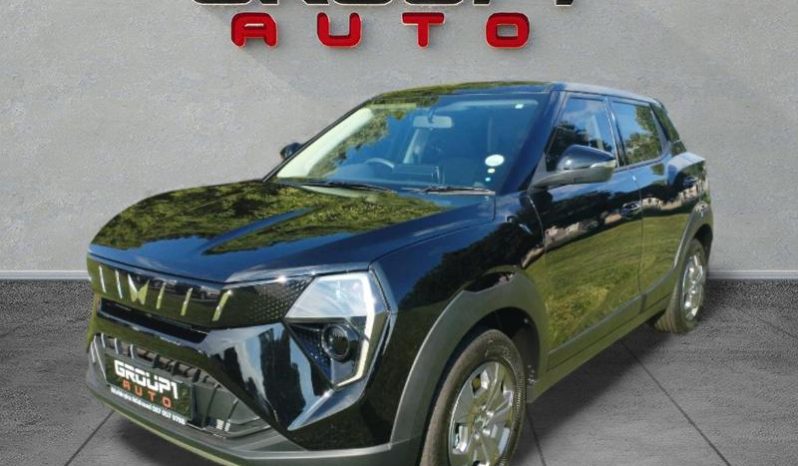 
								Mahindra Xuv3X0 1.2T Mx2 full									