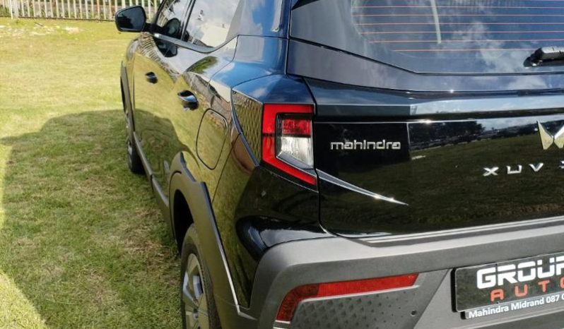 
								Mahindra Xuv3X0 1.2T Mx2 full									