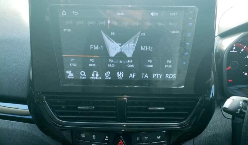 
								Mahindra Xuv3X0 1.2T Mx2 full									