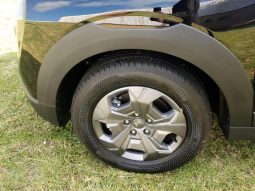 
										Mahindra Xuv3X0 1.2T Mx2 full									