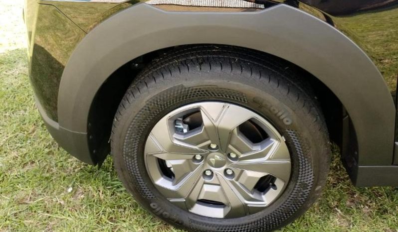 
								Mahindra Xuv3X0 1.2T Mx2 full									