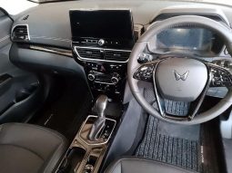 
										Mahindra Xuv3X0 1.2T Mx2 At full									