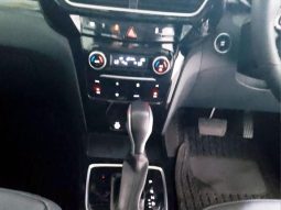 
										Mahindra Xuv3X0 1.2T Mx2 At full									