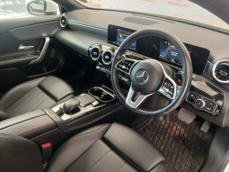
										Mercedes Benz A-Class Sedan A 200 7G-Dct full									