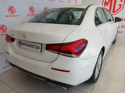 
										Mercedes Benz A-Class Sedan A 200 7G-Dct full									