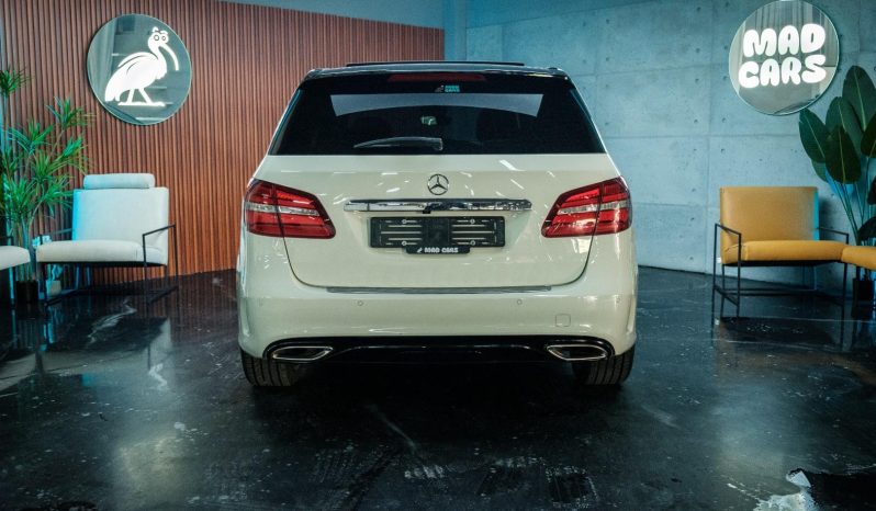 
								Mercedes Benz B-Class B 200 Amg 7G-Dct full									