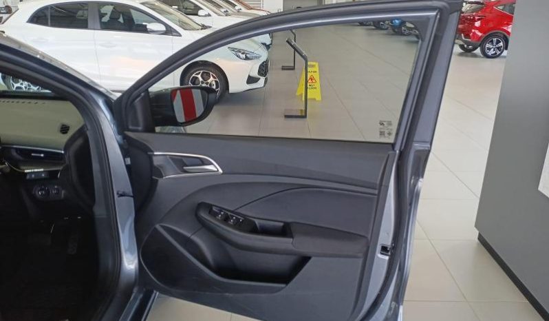 
								MG Mg3 1.5 Comfort A/T full									
