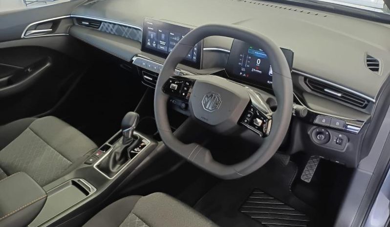 
								MG Mg3 1.5 Comfort A/T full									