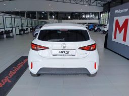 
										MG Mg3 1.5 Comfort M/T full									