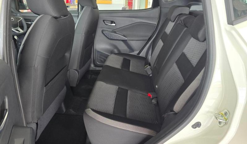
								Nissan Magnite 1.0 Visia full									