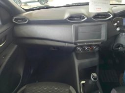 
										Nissan Magnite 1.0 Visia full									