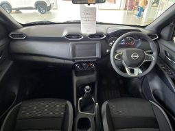 
										Nissan Magnite 1.0 Visia full									