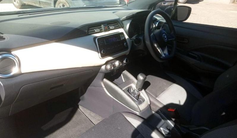 
								Nissan Micra 0.9T Visia full									