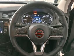 
										Nissan Navara 2.5D Pro-2X D Cab 4X2 At full									