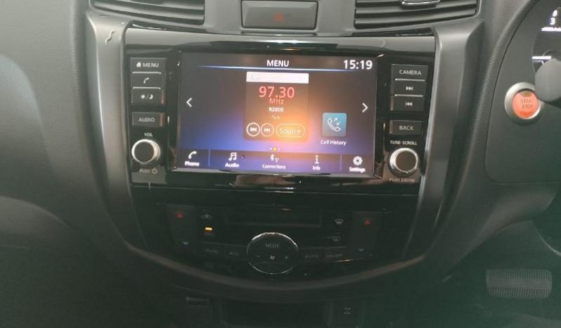 
								Nissan Navara 2.5D Pro-2X D Cab 4X2 At full									