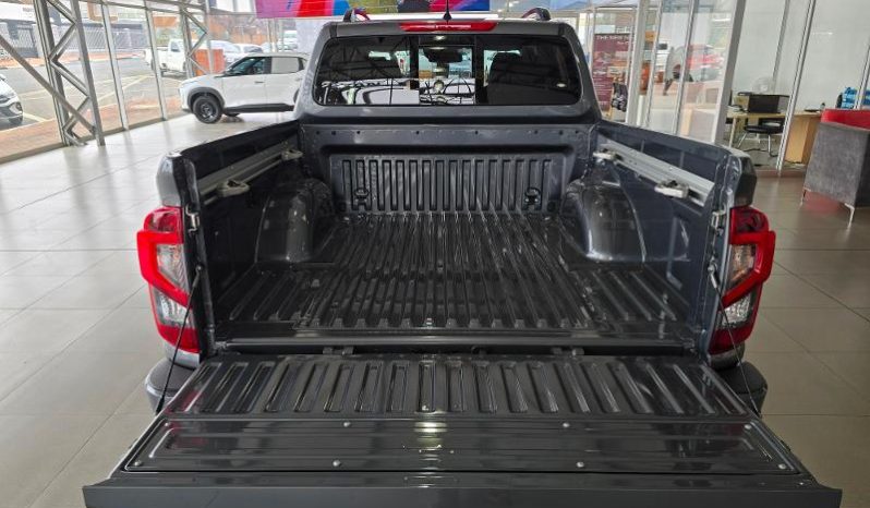 
								Nissan Navara 2.5D Pro-2X D Cab 4X2 At full									