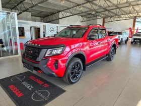 Nissan Navara 2.5D Pro-2X D Cab 4X2 At