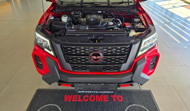 
								Nissan Navara 2.5D Pro-2X D Cab 4X2 At full									