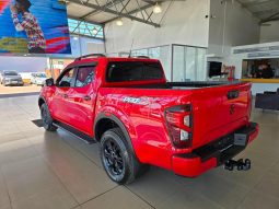 
										Nissan Navara 2.5D Pro-2X D Cab 4X2 At full									