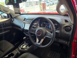 
										Nissan Navara 2.5D Pro-2X D Cab 4X2 At full									