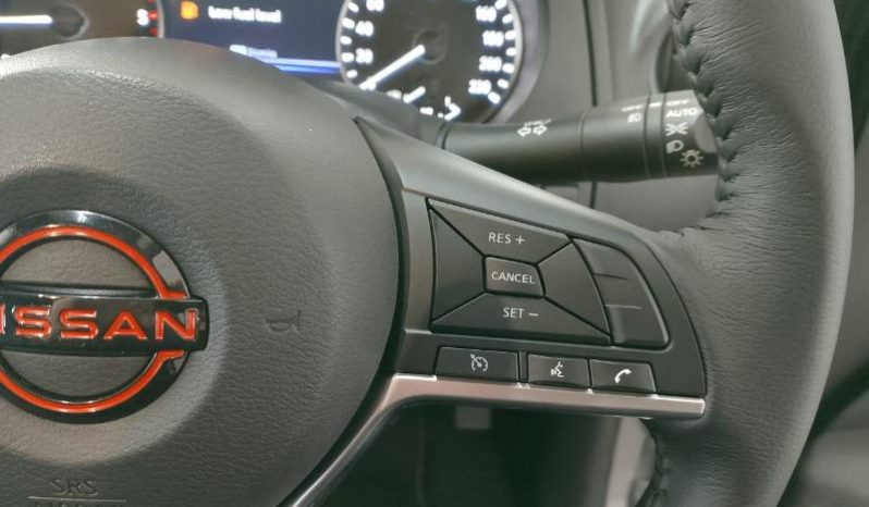 
								Nissan Navara 2.5D Pro-2X D Cab 4X2 At full									