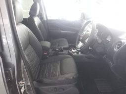 
										Nissan Navara 2.5D Pro-4X D Cab 4X4 At full									