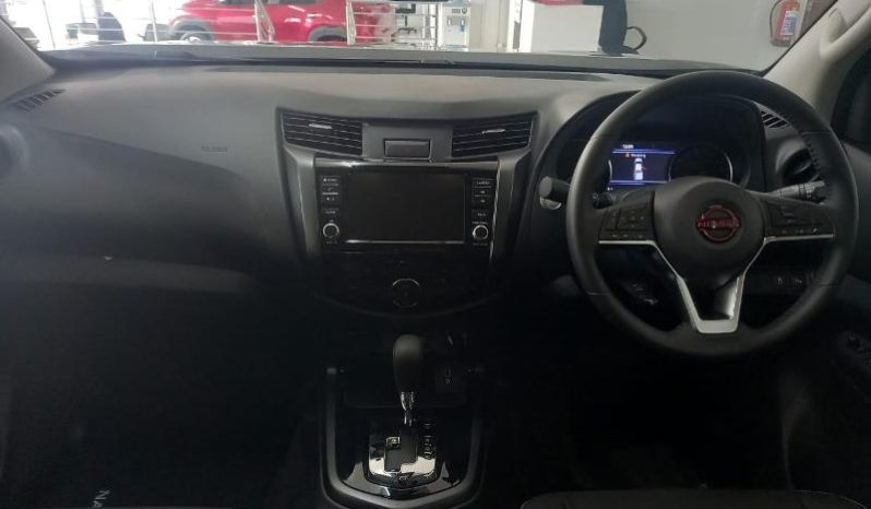 
								Nissan Navara 2.5D Pro-4X D Cab 4X4 At full									