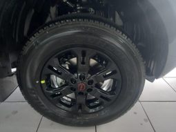 
										Nissan Navara 2.5D Pro-4X D Cab 4X4 At full									