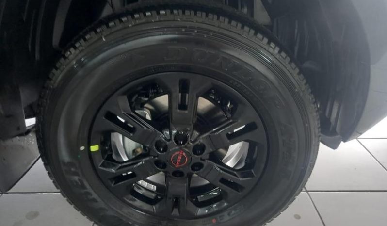 
								Nissan Navara 2.5D Pro-4X D Cab 4X4 At full									