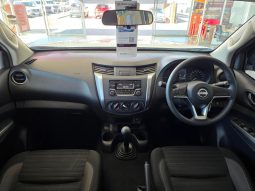 
										Nissan Navara 2.5D Xe D Cab 4X2 full									