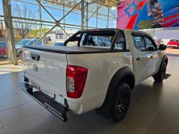 
										Nissan Navara 2.5D Xe D Cab 4X2 full									
