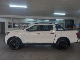 Nissan Navara 4X4 STEALTH AUTO D/CAB