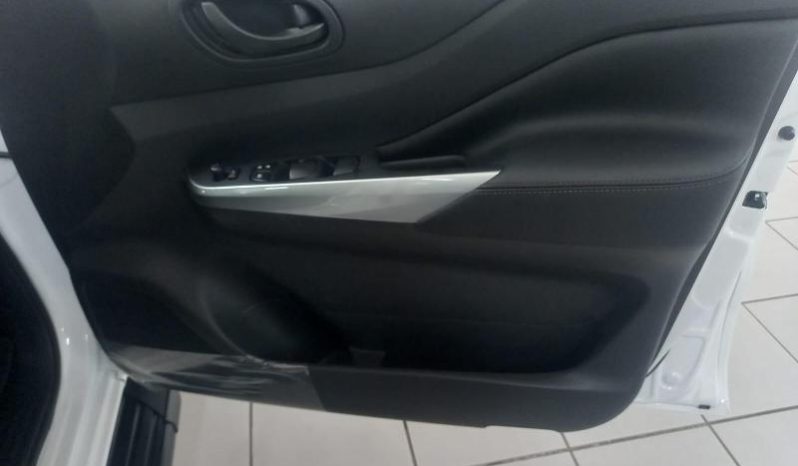 
								Nissan Navara 4X4 STEALTH AUTO D/CAB full									