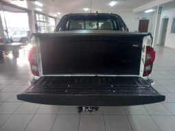 
										Nissan Navara 4X4 STEALTH AUTO D/CAB full									