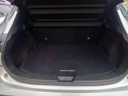 
										Nissan Qashqai 1.3T Acenta Xtronic 2-Tone full									