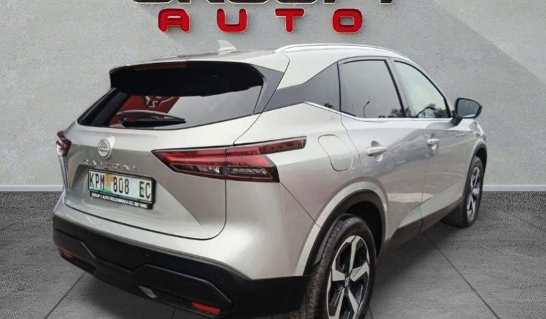 
								Nissan Qashqai 1.3T Acenta Xtronic 2-Tone full									