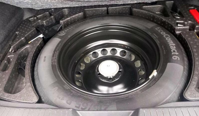 
								Nissan Qashqai 1.3T Acenta Xtronic 2-Tone full									