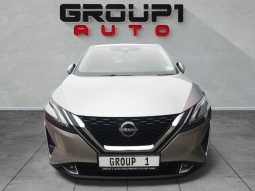 
										Nissan Qashqai 1.3T Acenta Xtronic 2-Tone full									