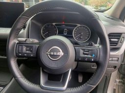 
										Nissan Qashqai 1.3T Acenta Xtronic 2-Tone full									