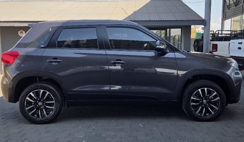 
								Toyota Urban Cruiser 1.5 Xr full									