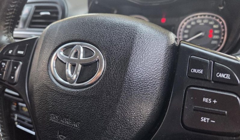 
								Toyota Urban Cruiser 1.5 Xr full									