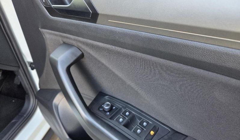 
								Volkswagen T-Roc 1.4 Tsi Design Tiptronic full									