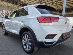 
										Volkswagen T-Roc 1.4 Tsi Design Tiptronic full									