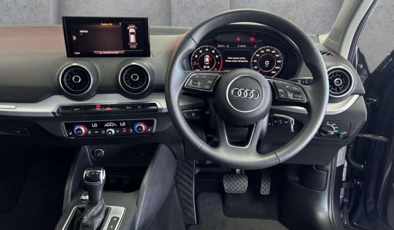
								AUDI Q2 35 TFSI URBAN EDITION full									